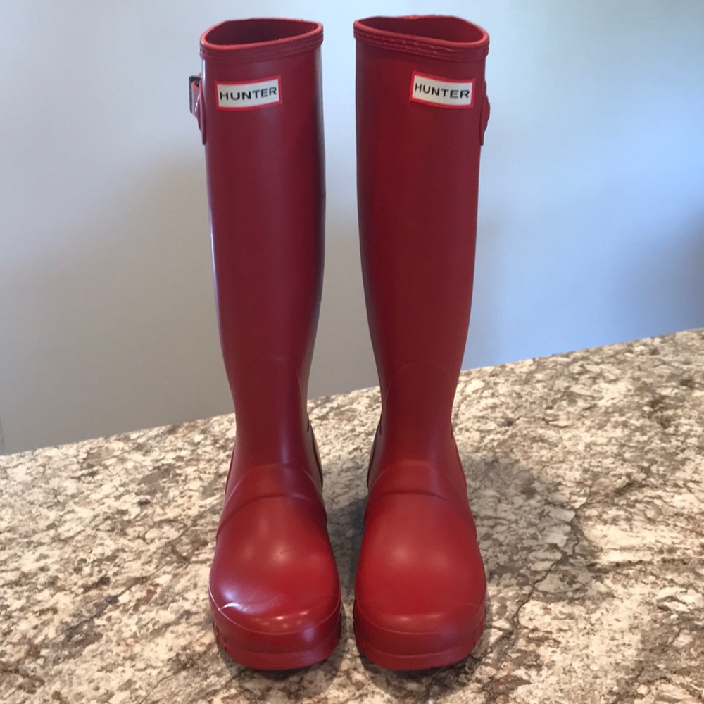 Hunter boots- size 7- brand new without box